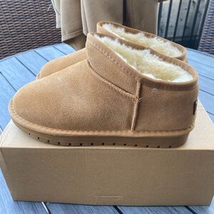 Cozy Tan Winter Boots for Women